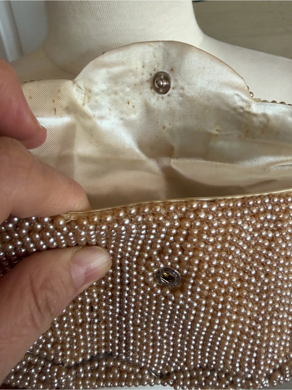 BEAUTIFUL Pearl-Embellished Champagne Clutch - Women's Evening Bag VINTAGE - Picture 5 of 9